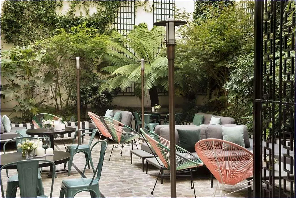 ****  Hotel Saint-Marc Paris France