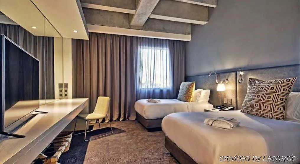 ****  Hotel Saint-Marc Paris France